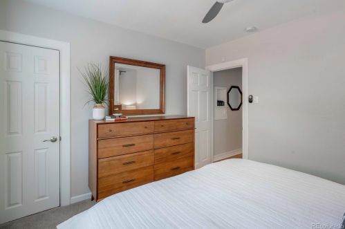 1438 Rosemary St, Denver CO 80231-4186 exterior