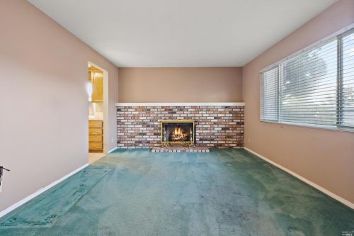 412 Turner Dr, Benicia, CA 94510-1413