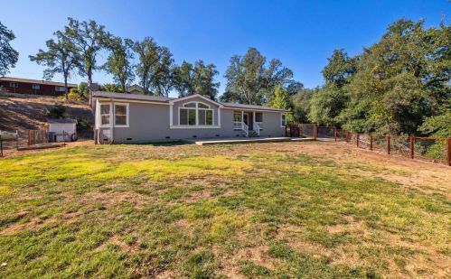 18708 1st Ave, Tuolumne CA  95379-9716 exterior