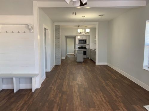 1609 Sylvania Ave, Fort Worth, TX 76111-2734