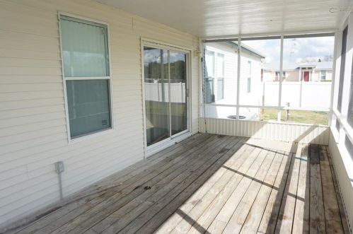 559 Lindsey Dr, Lakeland FL  33809-7238 exterior