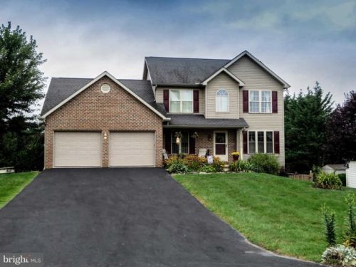 239 Stony Point Ave, Lees Cross Roads, PA 17257-8419