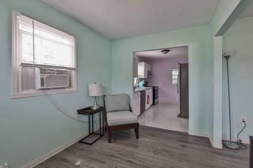 7404 Dixie Hwy, Florence KY  41042-2515 exterior