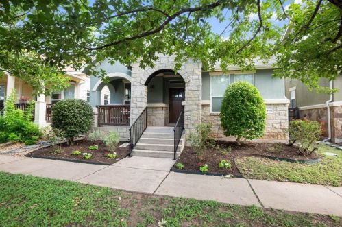 4432 Camacho St, Austin, TX 78723-5465