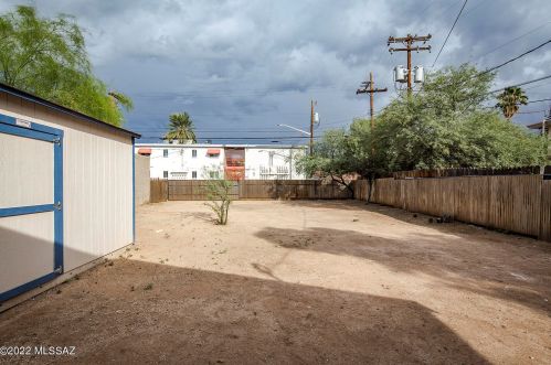 826 7th Ave, Tucson AZ  85705-7729 exterior