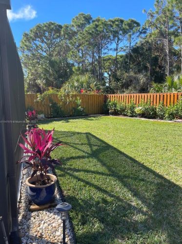 13141 Crisa Dr, West Palm Beach, FL 33410-1442