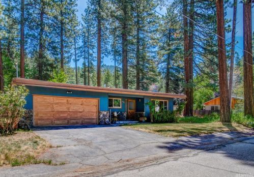 1635 Andy Jo Cir, South Lake Tahoe, CA 96150-8021