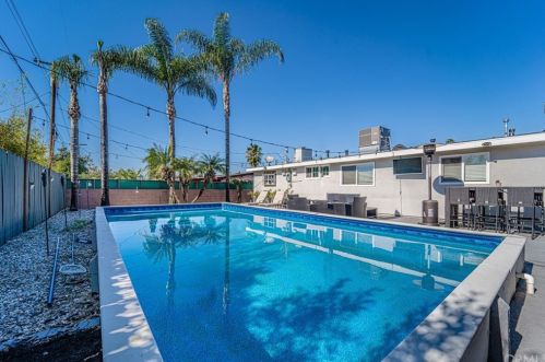 230 Devanah St, Covina CA  91722-1622 exterior