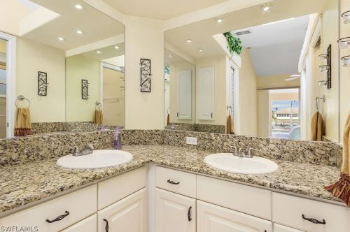 2713 52 St, Cape Coral FL  33914-6517 exterior