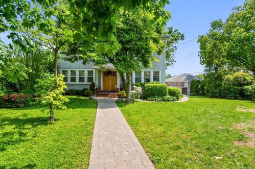 12 Woodcrest Ave, White Plains, NY 10604-2319