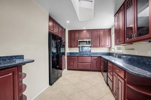 4223 Quapaw Ave, San Diego CA 92117-4525 exterior