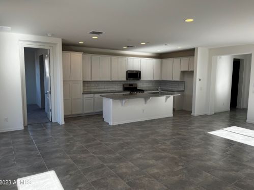 41108 Haley Dr, Maricopa AZ  85138 exterior