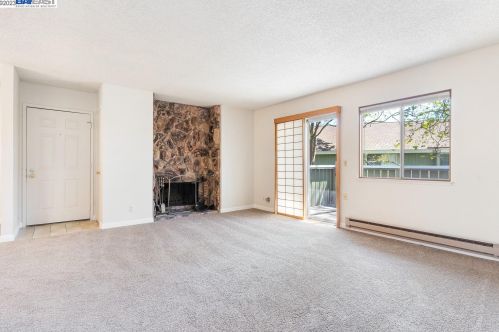 346 Caliente Dr, San Leandro, CA 94578-4137