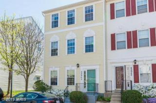 22942 Fleet Ter, Dulles VA  20166-9486 exterior