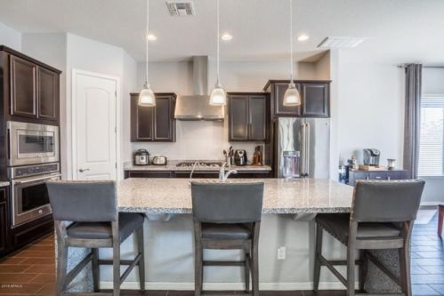 3580 Chestnut Ln, Gilbert, AZ 85298-2217
