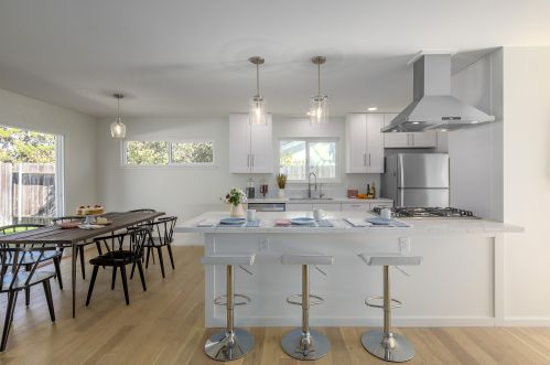 7432 San Carpino Dr, Santa Barbara, CA 93117-1213