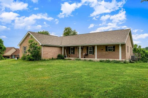 416 Main St, Warsaw, KY 41095-9306