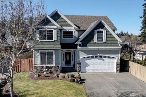 2902 18th St, Puyallup, WA 98373-3948
