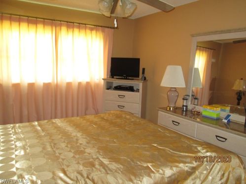 25 Dawn Flower Cir, Lehigh Acres FL 33936-7356 exterior