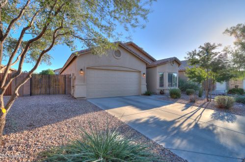 1325 Linda Dr, Casa Grande AZ  85122-3353 exterior