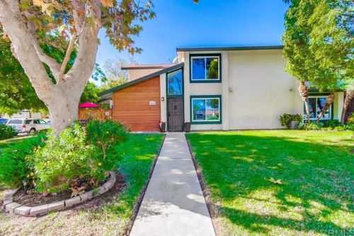 2040 Shadytree Ln, Encinitas, CA 92024-3120