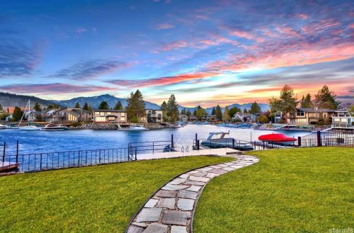 428 Wedeln Ct, South Lake Tahoe, CA 96150-6720
