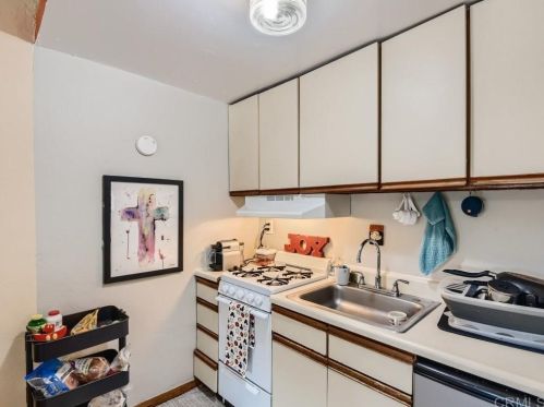 4083 Kendall St, San Diego CA 92109-6505 exterior