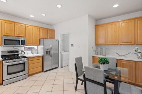5337 Manderston Dr, San Jose CA  95138-2250 exterior