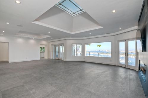 621 San Elijo St, San Diego CA  92106-3413 exterior