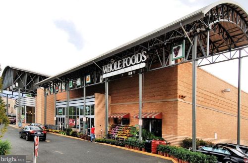 3101 Manchester St, Falls Church VA  22044-2720 exterior