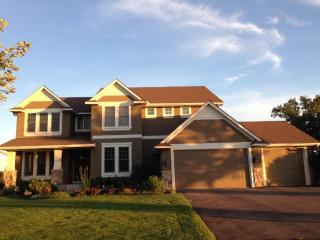 1635 Field Dr, Victoria, MN 55386-4575
