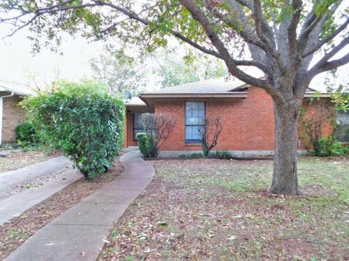 8590 Holly St, Frisco TX  75034-5640 exterior