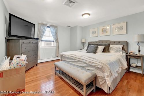 121 Avenue A, Bayonne NJ  07002-1255 exterior