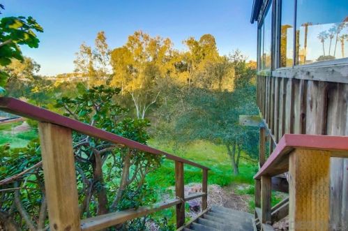 5027 Glasgow Dr, San Diego CA 92117-1037 exterior