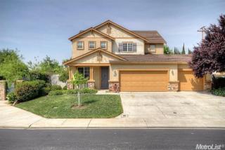 205 Riverbend Ln, Waterford, CA 95386-8846