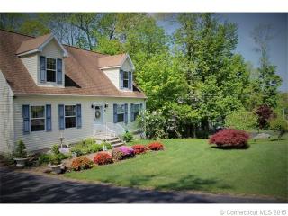 51 High Meadow Dr, Plainfield, CT 06374-1841