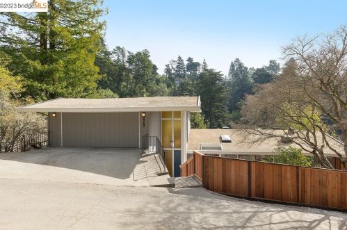 2759 Chelsea Dr, Oakland, CA 94611-2505