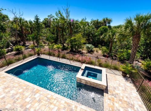 5298 Umbrella Pool Rd, Sanibel FL  33957-2407 exterior