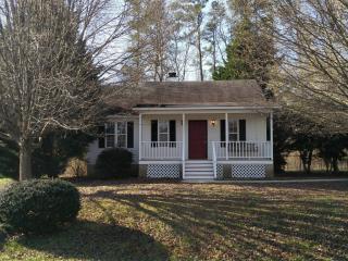 187 Mill Creek Dr, Youngsville NC  27596-9626 exterior