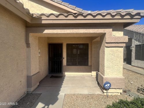 3718 Tonopah Dr, Glendale, AZ 85308-2281