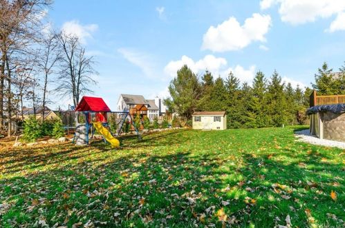 2301 Mohansic Ave, Yorktown Hgts NY  10598-3627 exterior