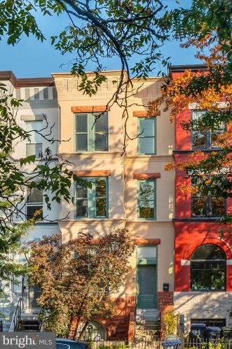 1911 13th St, Washington, DC 20020-7001