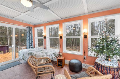 118 Mountain View Rd, Ellsworth NH  03223-4268 exterior