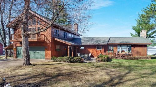 6738 Victory Heights Cir, Stone Lake, WI 54876-3054