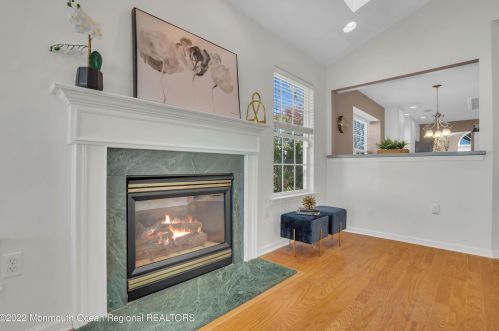 149 Skyline Dr, Lakewood NJ  08701-5737 exterior