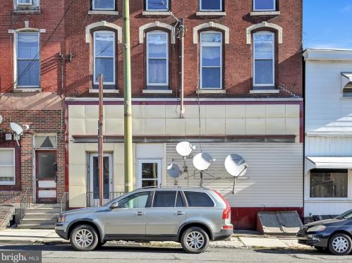 15 2nd St, Arnots Addition PA  17970-1027 exterior