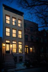 319 4th St, Brooklyn, NY 11215-2804
