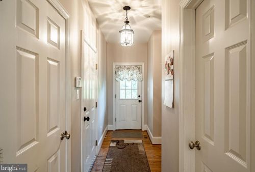 1005 Brick House Farm Ln, Newtown Square PA 19073-2780 exterior