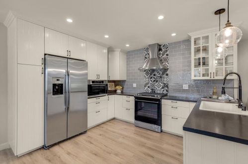 771 Gary St, Gilroy, CA 95020-4003