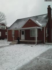 2939 16th St, Canton, OH 44706-2528